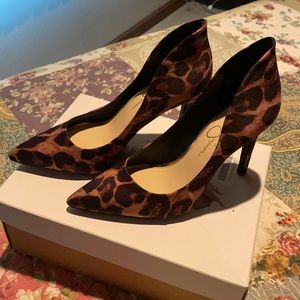 Jessica Simpson Women’s Leopard Print High Heels